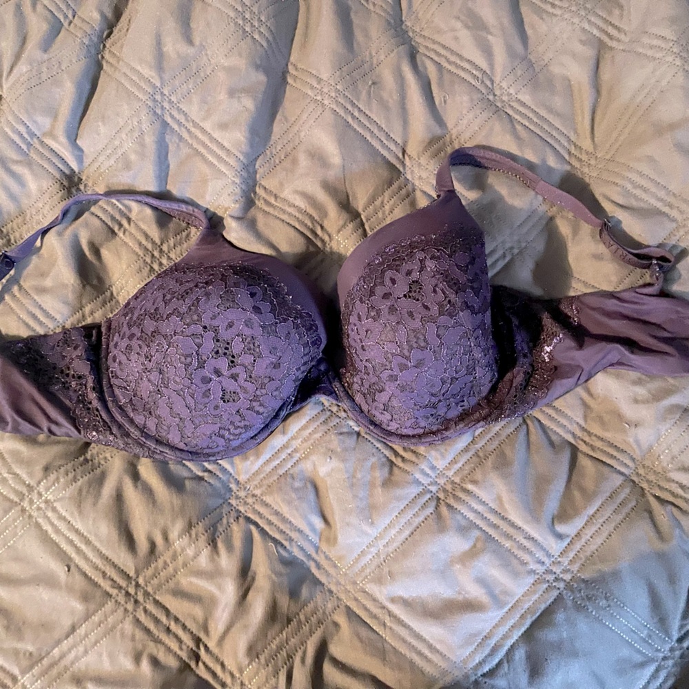 Victoria’s Secret Purple Bra 38DD